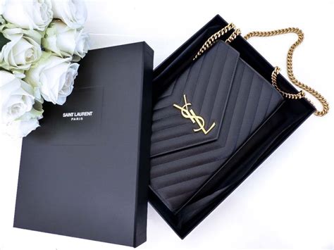 YSL Geldbeutel .